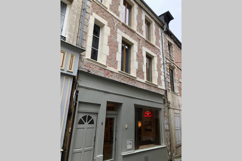 Laon : « Suite Privee Au Pied De La Cathedrale » מראה חיצוני תמונה
